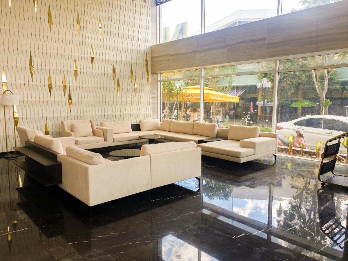 Diamond Stars Ben Tre Hotel Eksteriør billede Lobby