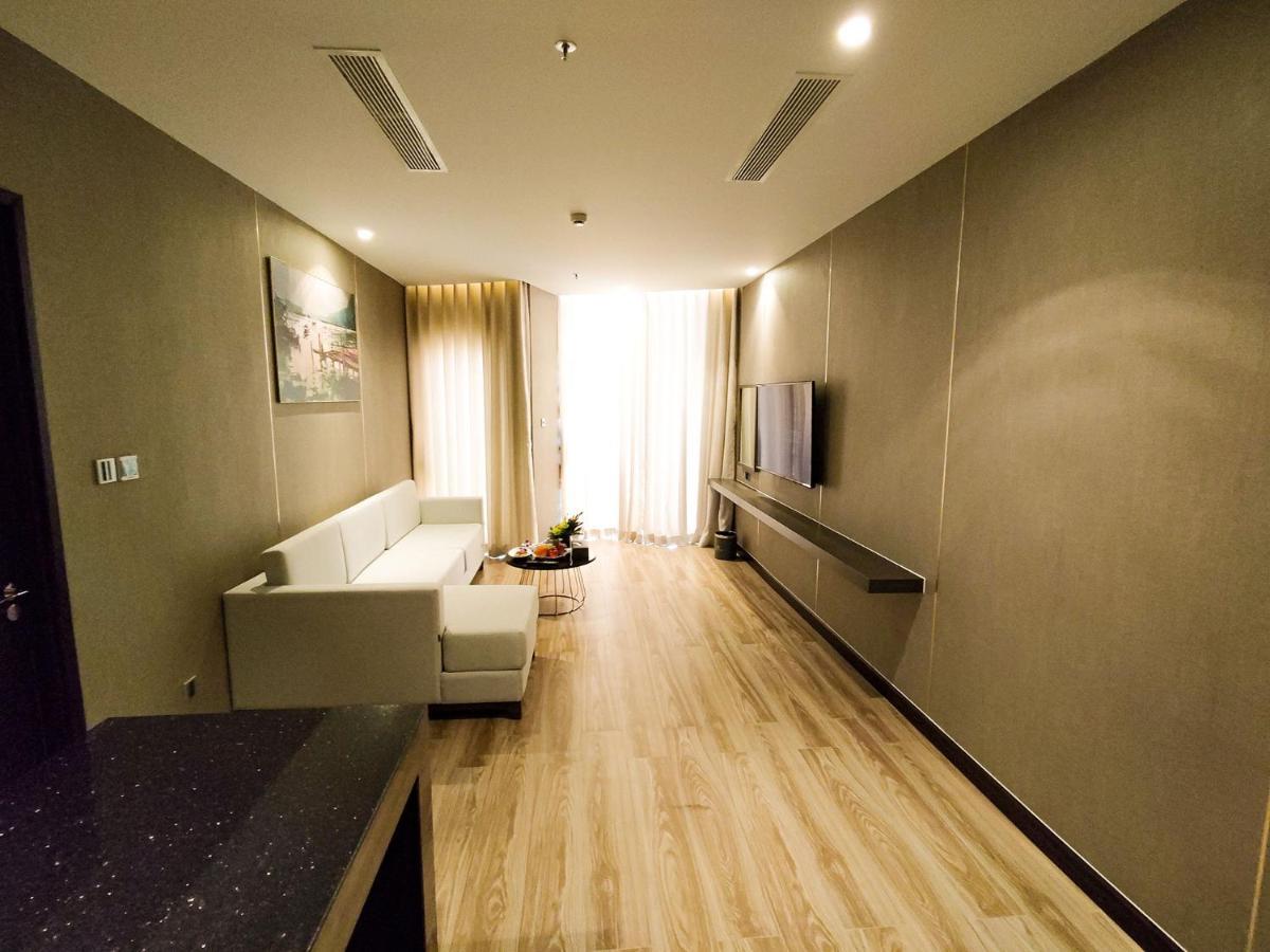 Diamond Stars Ben Tre Hotel Eksteriør billede A living room in a serviced apartment in Beijing, China