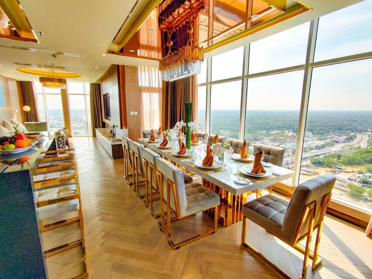 Diamond Stars Ben Tre Hotel Eksteriør billede The 39th floor of the hotel